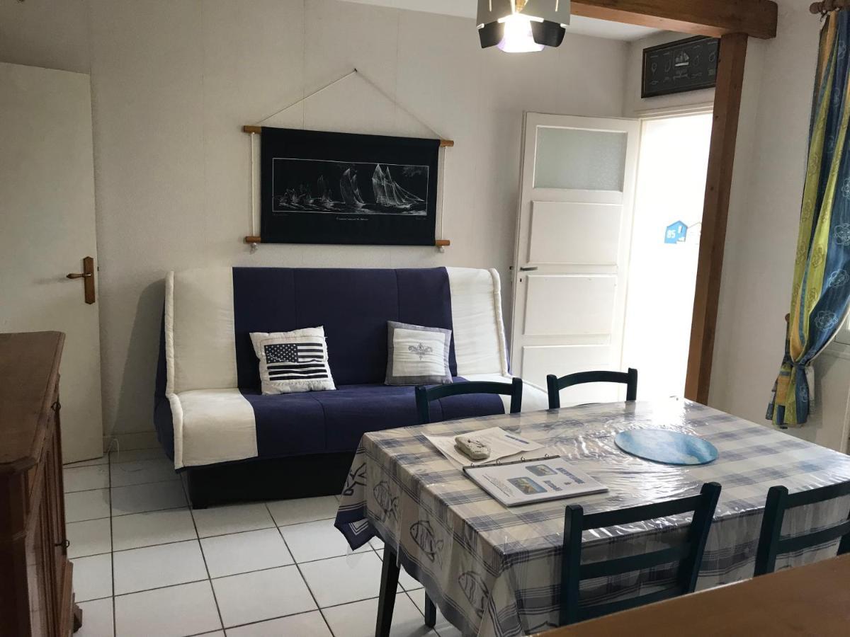 Maison De Vacances Arzael A 200M De La Plage Celebre De Mr Hulot Saint-Nazaire  Exterior foto